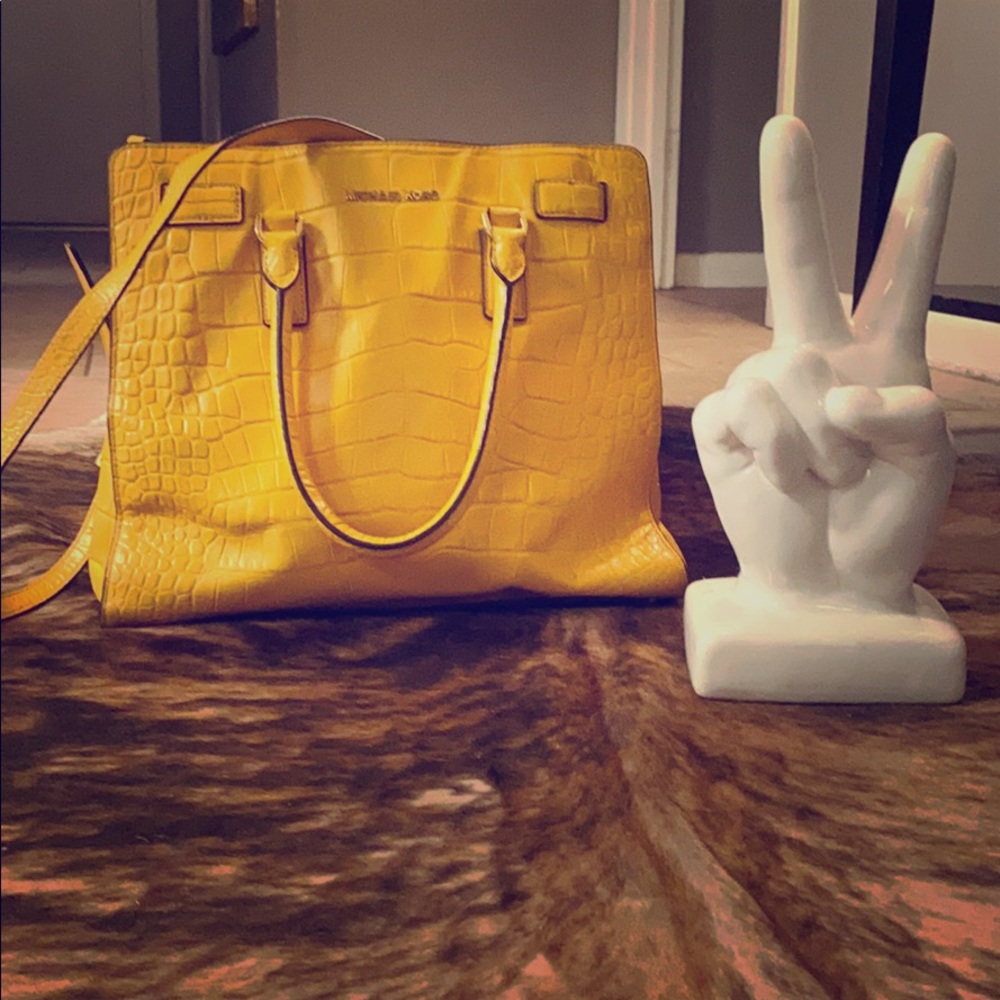 Mustard yellow large Michael Kors purse